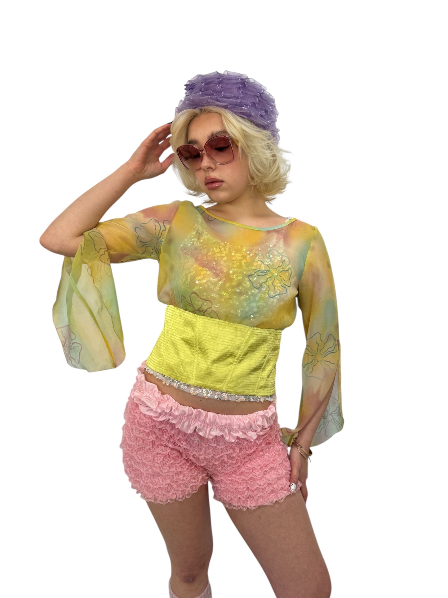 90's Floral Blouse